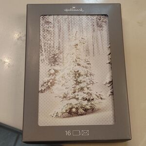 Hallmark 16 count Cards w envelopes winter scene. NWT
